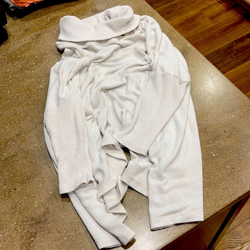 Light weight split open back cowl neck sweater